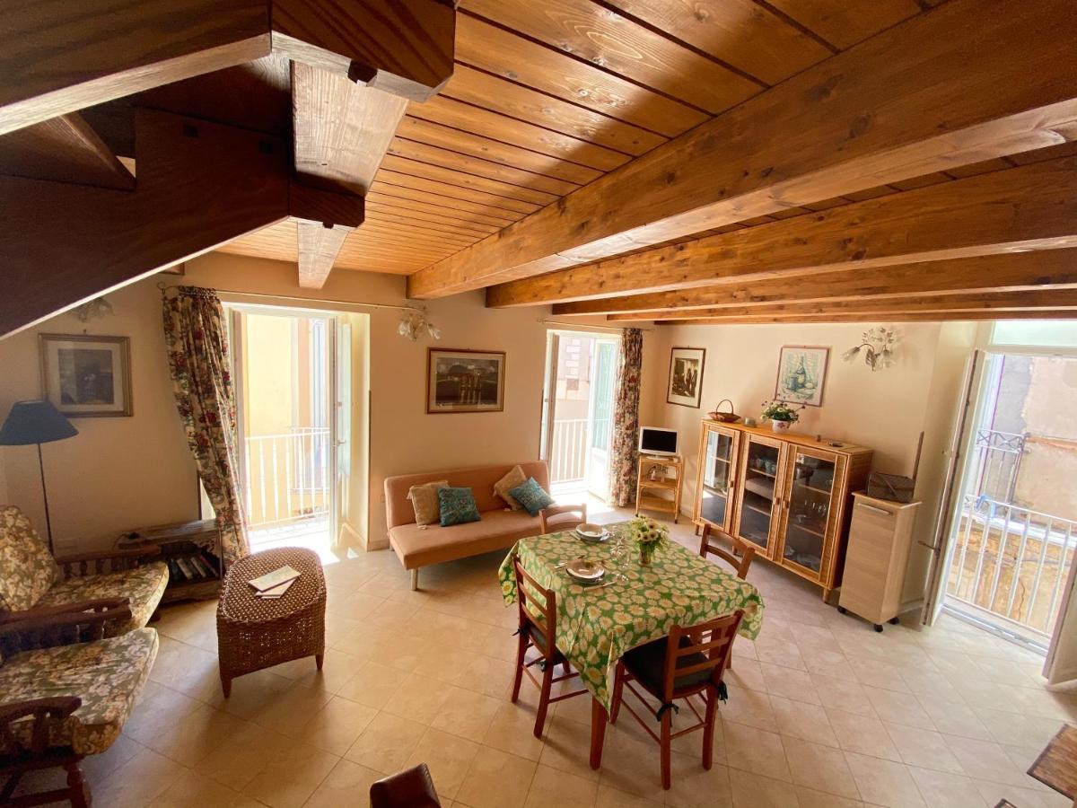 Affaccio Su Stromboli Apartment Тропеа Екстериор снимка